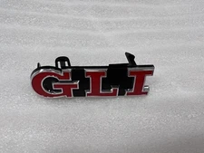 OEM BRAND NEW 19-20-21 2019 2020 2021 VW JETTA GLI FRONT GRILLE GRILL EMBLEM A++