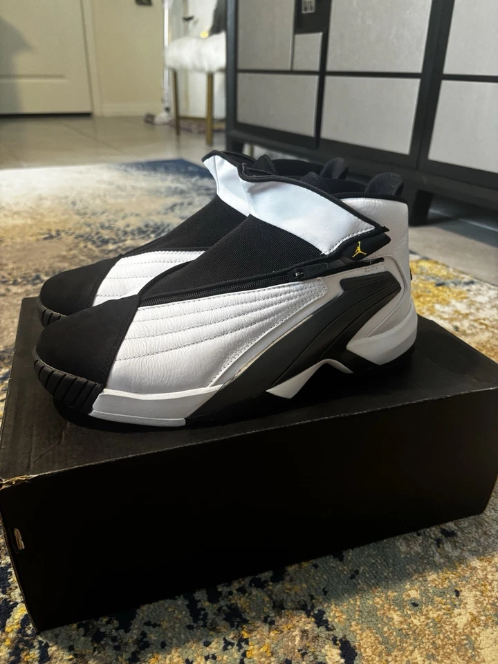 VNDS  Jordan Jumpman Swift ‘White Black’ Men’s Size 10 - Image 4 of 4