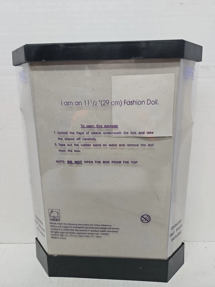 NUEVO 1992 Tesoros de Cumpleaños MARCHA Moda Rincón Coleccionista Muñeca 11 1/2" Soporte Foto 3 de 4