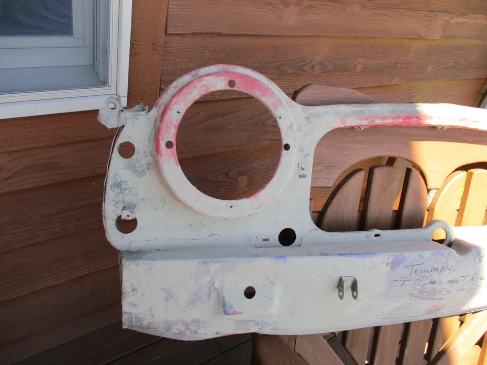 TRIUMPH TR4A TR250 1965-1968 PANEL DE CENEFA DELANTERO SUPERIOR INFERIOR ENVÍO GRATUITO Foto 2 de 4