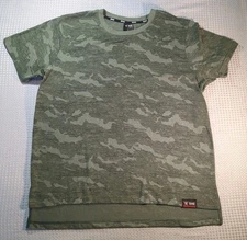 Tapout Shirt Men Large Gray Camo UFC Martial Arts