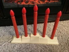 Vintage NOMA 5 Light Plastic Christmas 11” H  Window Candolier Drip Candles