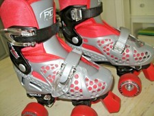 Worn 1X Youth 12-2 Red Black Silver RD ROLLER DERBY TracStar Skates ENERGY FLEX