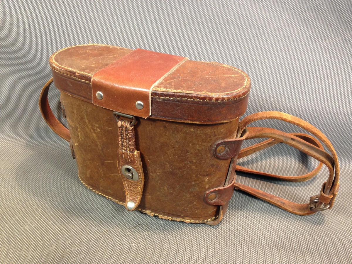 ANCIENNE PAIRE DE Jumelles Le Jockey Club Théatre Sports Courses