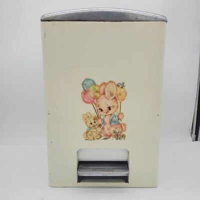 Vintage Enamel Metal Step Diaper Pail Trash Can Garner Ware Bunny Rabbit Nusery 