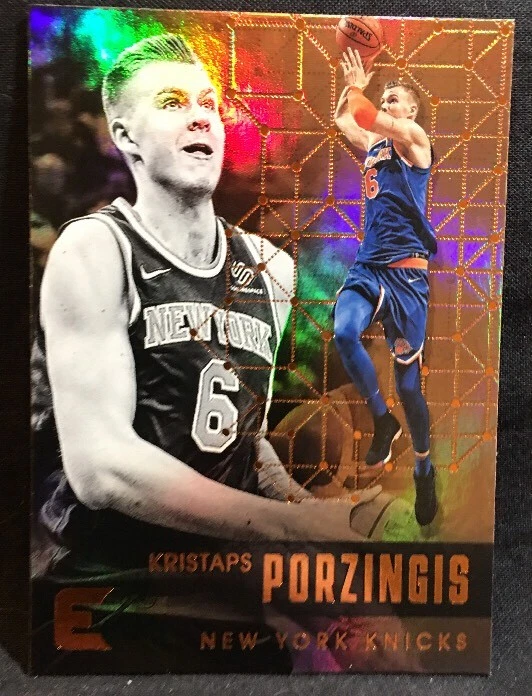 2017-18 Panini Essentials Basketball Cards Lot You Pick - Image 2 of 3