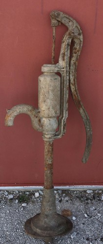 Myers Water Well Hand Pump cast iron 
