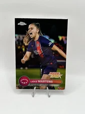 Lieke Martens 2023-24 Topps Chrome UEFA Women's INSIDE LOOK #IL-6 PSG