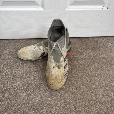 Adidas Predator Freak .3 Firm Ground Herren Fußballschuhe Weiß Solar Rot Größe 7