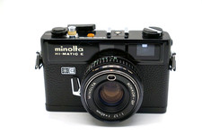 Minolta Hi-Matic E Black 35mm Film Camera 40mm F1.7
