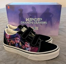 KPop Demon Hunters x Vans Little Kids Old Skool V Shoe - Size 2.5