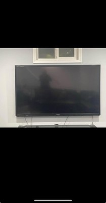 SHARP LC - 70LE847U 70  AQUOS QUATTRON LED SMART  TV