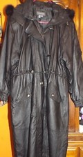 Long Coat Black Leather Hood Trimmed With Fur Vtg By Maurices Women's M/l