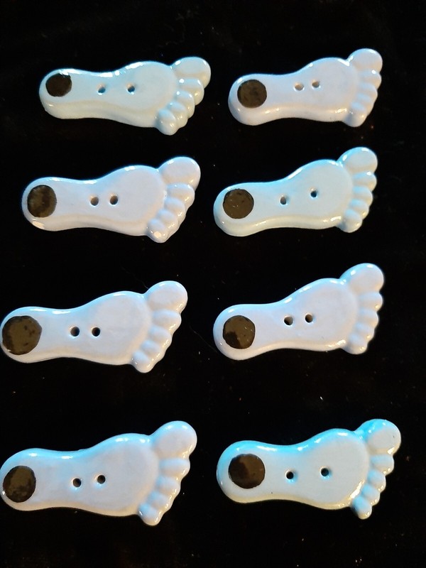Vintage Ceramic Buttons - Baby Blue Feet X 8 - 2" 