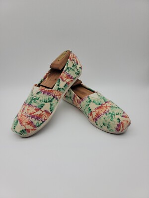 Tom's Classic Tropical Plant Tan Flats Slip On Canvis Shoes Women Size 9  710515