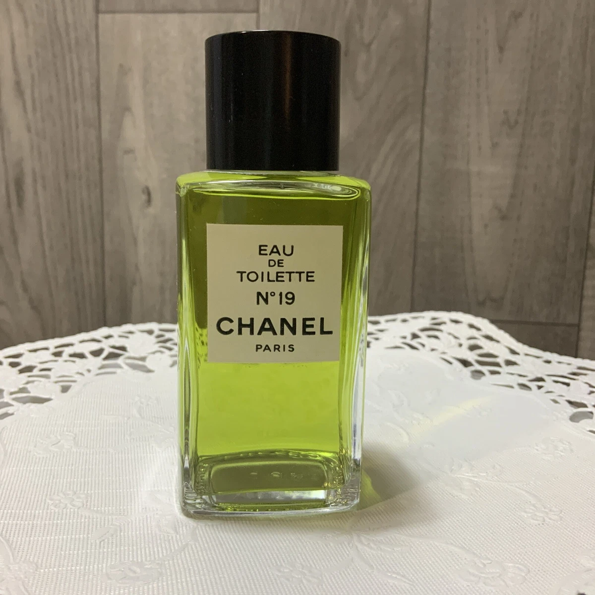 Fluid Chanel No 19 Eau de Toilette for Women for sale | eBay