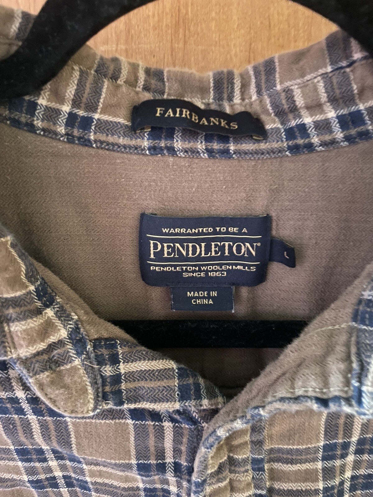 pendleton  fairbanks button down shirt size L - image 2