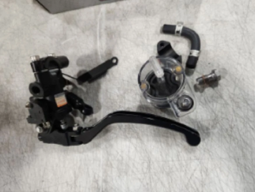 Sistema de frenos radial cilindro maestro de freno para BMW R1250GS R1200GS/RT R1150GS/RS Foto 2 de 4