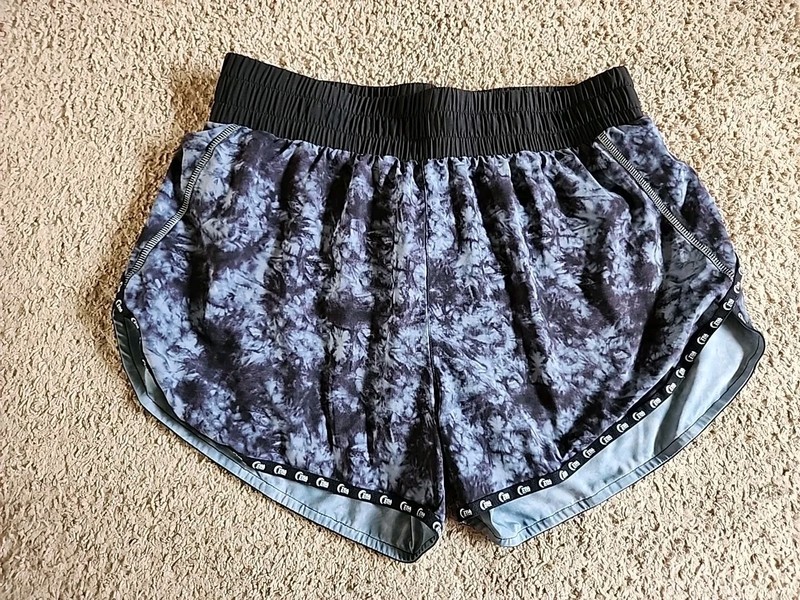 Womens Large Zyia Active Athletic Shorts With Liner. Butter Soft!
