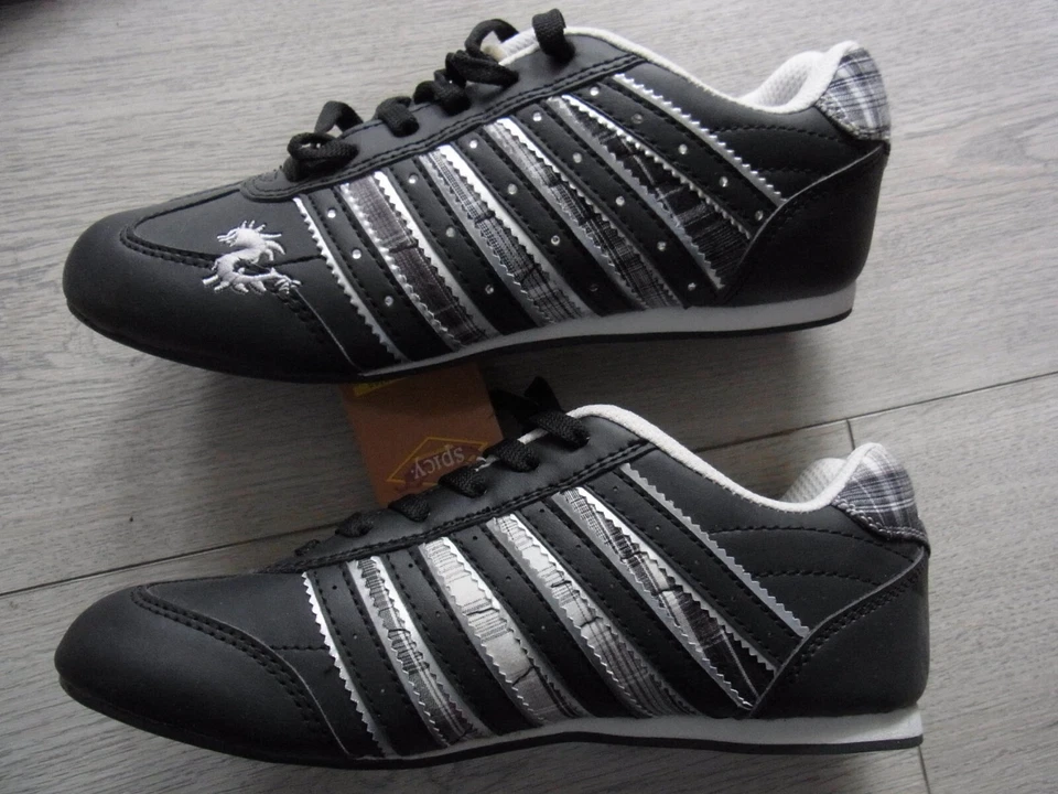 Sneaker Turnschuhe 37 NEU schwarz spicy mit Strasssteinen - Bild 2 von 3