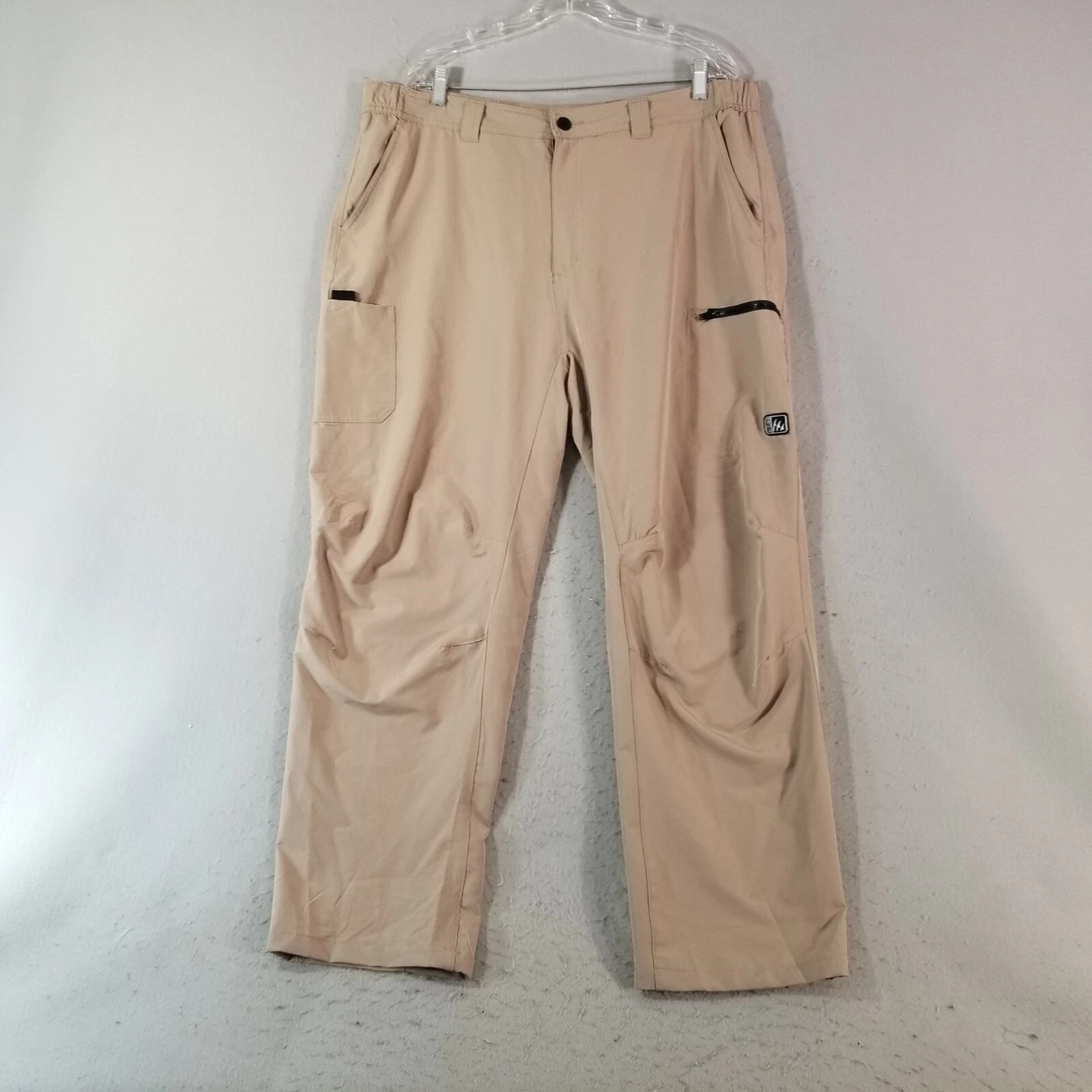 Fintech cargo pants men's XL extra large beige Comfort waist Dri-Fit Outdoor
