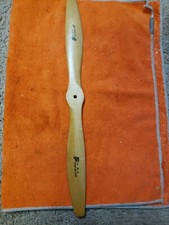 Top Flite Wood Propeller - One Top Flite Super-M 16 X 4 Prop