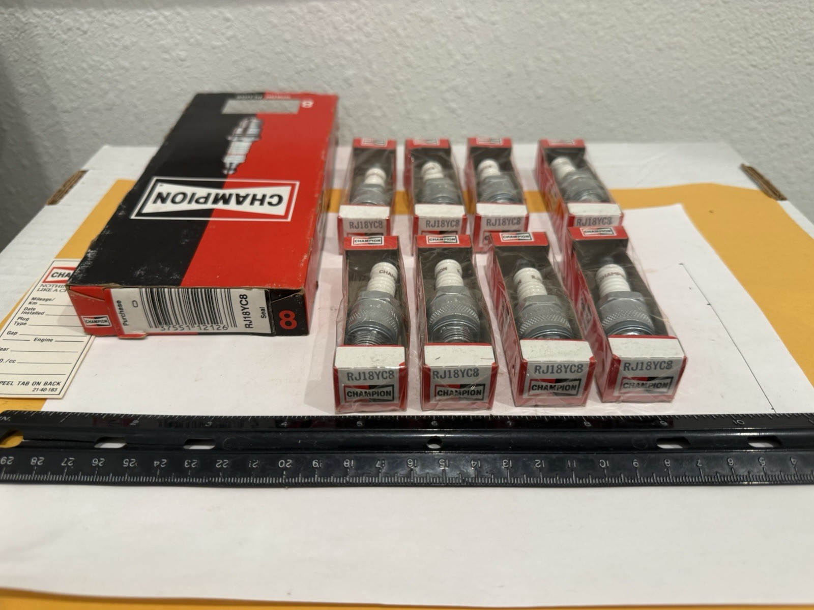 New Vintage Qty 8 Champion RJ18YC8 Resistor Spark Plugs
