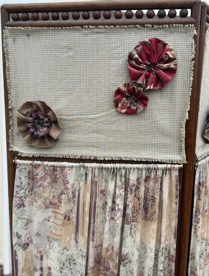 VTG 67” 3 Panel Dressing Screen Wood Frame Fabric Room Divider Cottage Core - Image 3 of 4