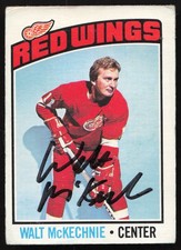 Walt McKechnie Signed 1976-77 O-Pee-Chee Card 196 Detroit Red Wings
