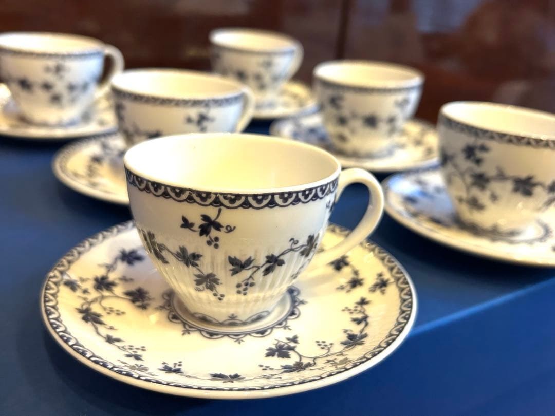 ROYAL DOULTON✖️5 sets➕1 bonus set