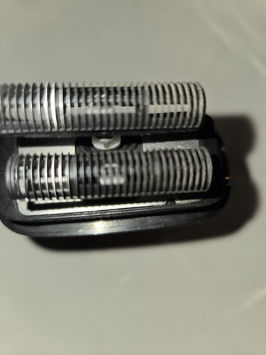 BaByliss PRO FOILFX02 Cordless Double Foil Shaver - Metal Black. Never Used. - Picture 16 of 21