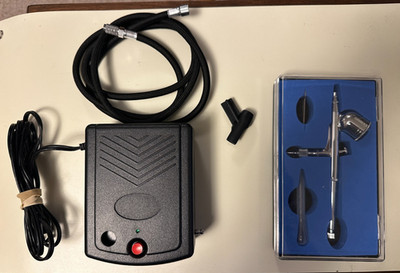 Multi-Purpose Air Brush Kit with Mini Air Compressor, Gravity Feed Airbrush