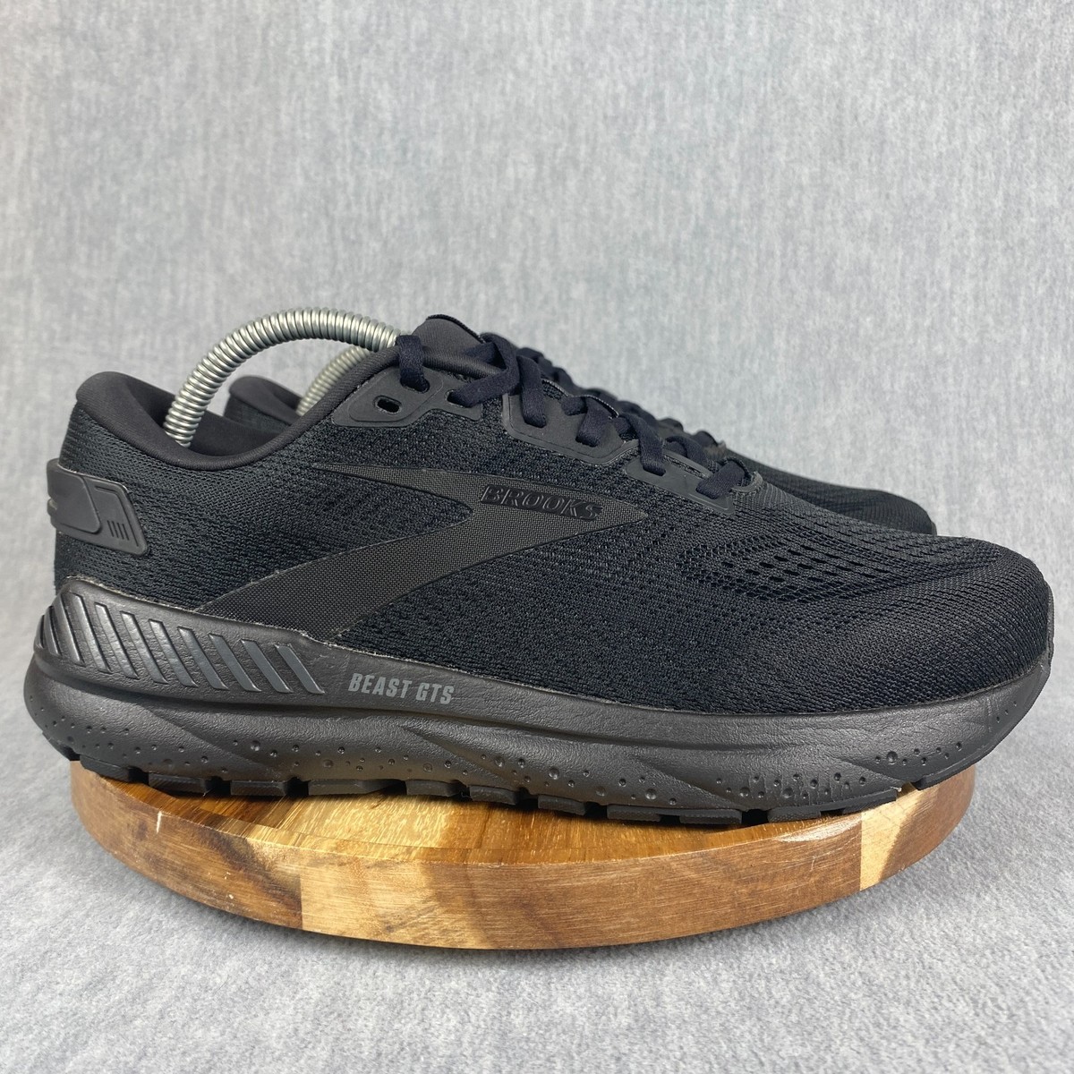 Brooks Beast GTS 24 Shoes Mens Size 8.5 4E Extra Wide Black  display picture 1