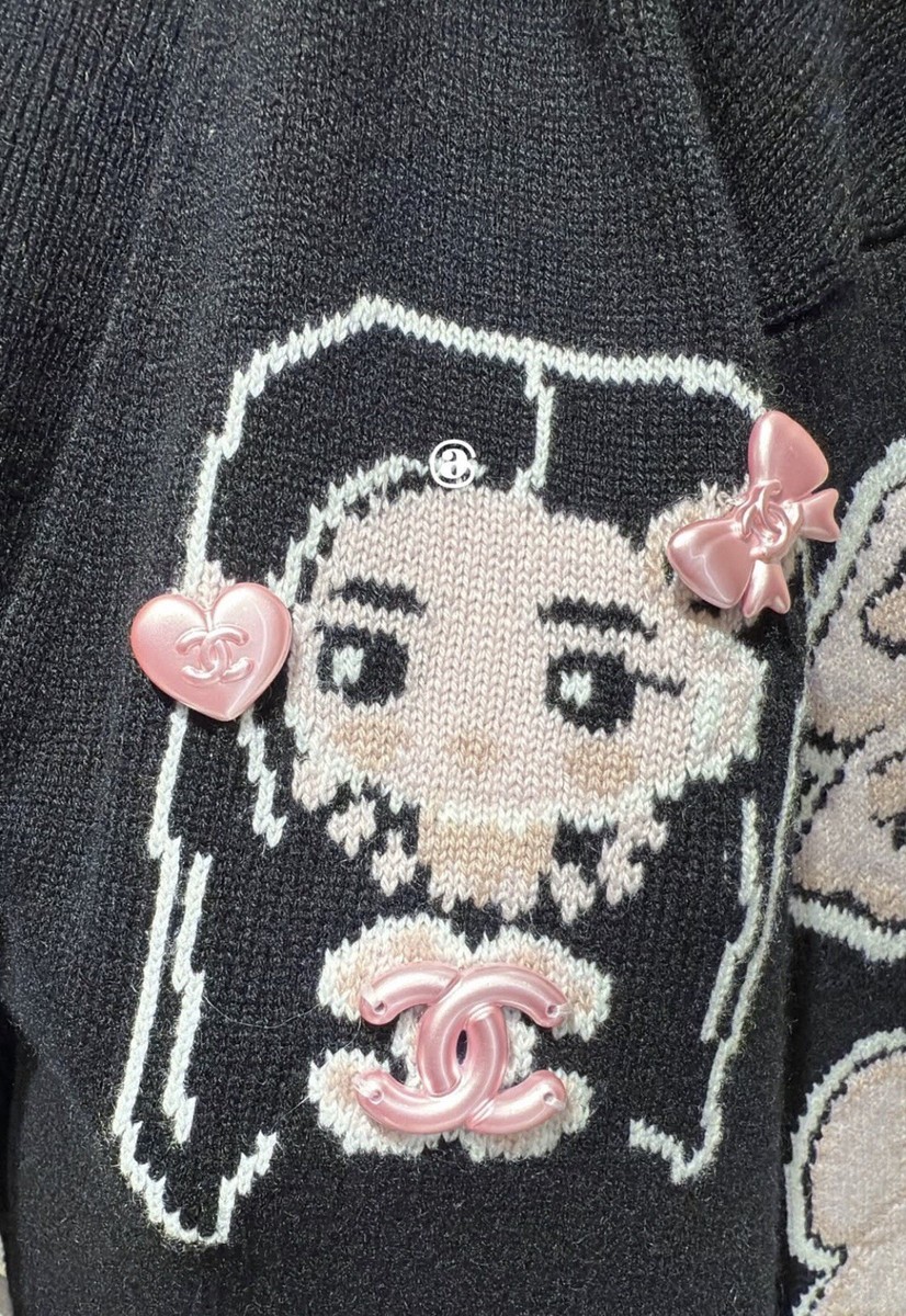 New 25B Chanel Black Pink COCO Doll Heart CC Logo cardigan