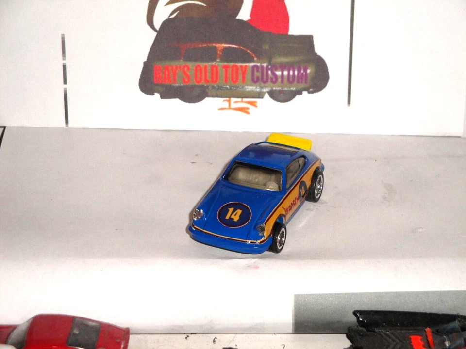 Hot Wheels PORSCHE CARRERA "BOSCH" custom REAL RIDERS - Image 4 of 4