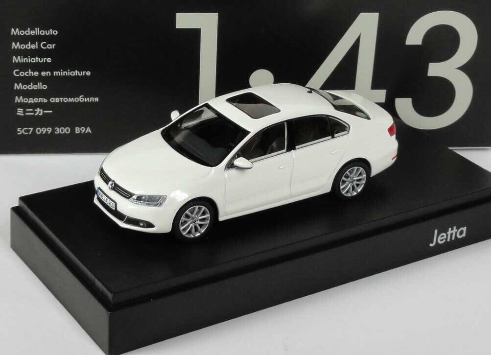 VW JETTA SPORT 5C6 VI CANDY WHITE 2011 SAGITAR 1:43 MINICHAMPS
