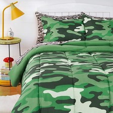 Amazon Basics Kids Full Queen Microfiber Bed-in-a-Bag Bedding Set Camo Crew