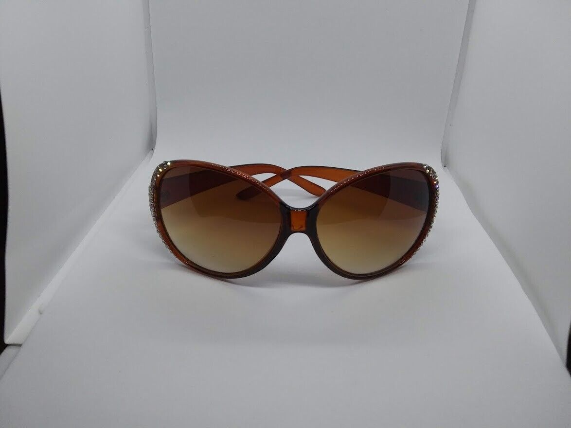 Sunglasses with Crystal Rhinestone - image 1