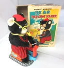 VINTAGE BEAR THE SHOE MAKER BATTERY OPP  JAPAN   TOY  ORIG BOX   670-O