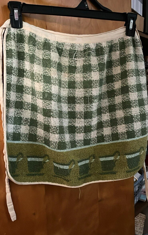 Vintage Terry Waist Apron Town House. Green/white W/ Coffee Cups 