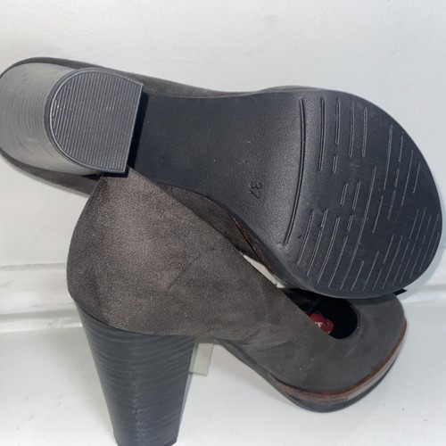 Marco Tozzi Black Suede Court Shoe Size EU 37 Brand New With Tags - Picture 5 of 5