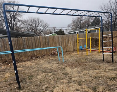 Vintage Monkey Bars Kids 14 Foot School Playground Equipment