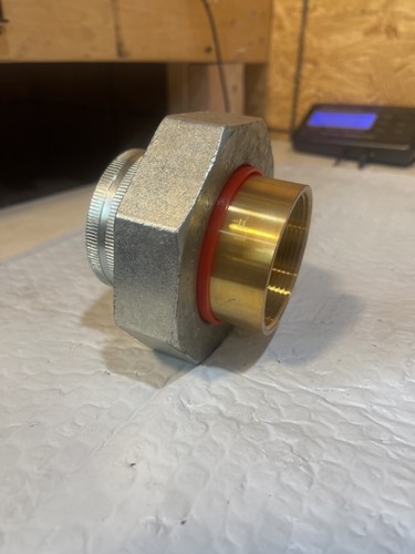 2" Dielectric Union Pipe Pressure Fitting Brass x Iron Threaded (E4)
