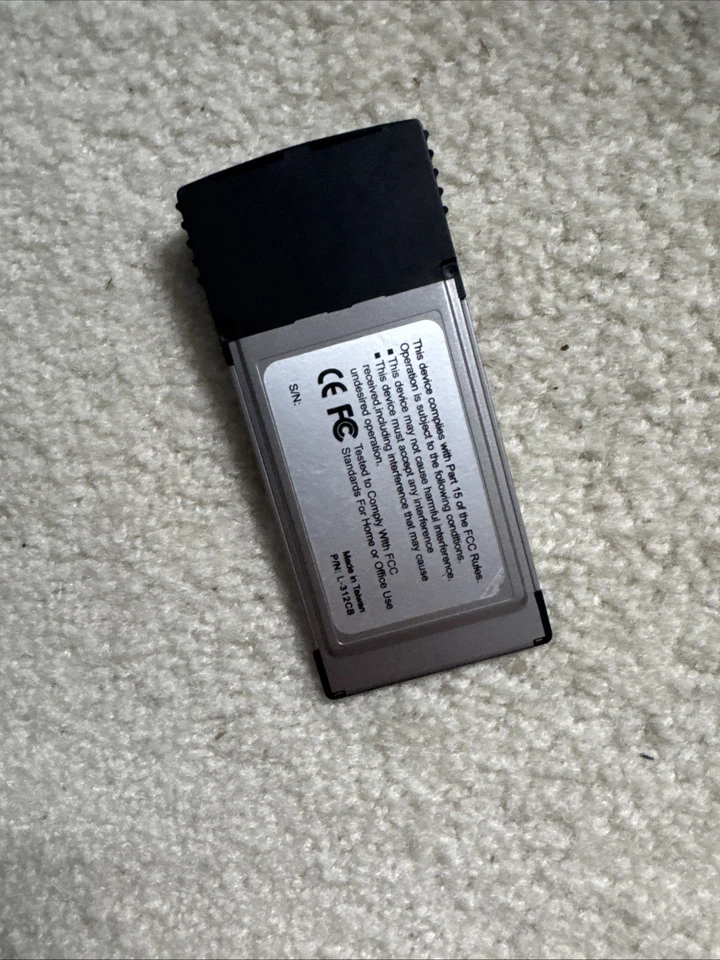 Dynex DX-FC202 FireWire/IEEE 1394 2-Port PCMCIA Card P/N: L-312CB - Image 2 of 4