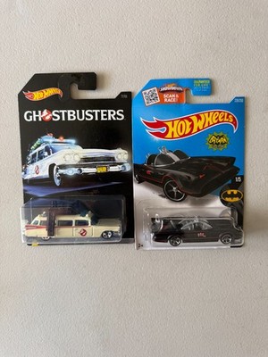 Hot Wheels Ghostbusters ECTO-1 / TV Series Batmobile Lot of 2 BE9