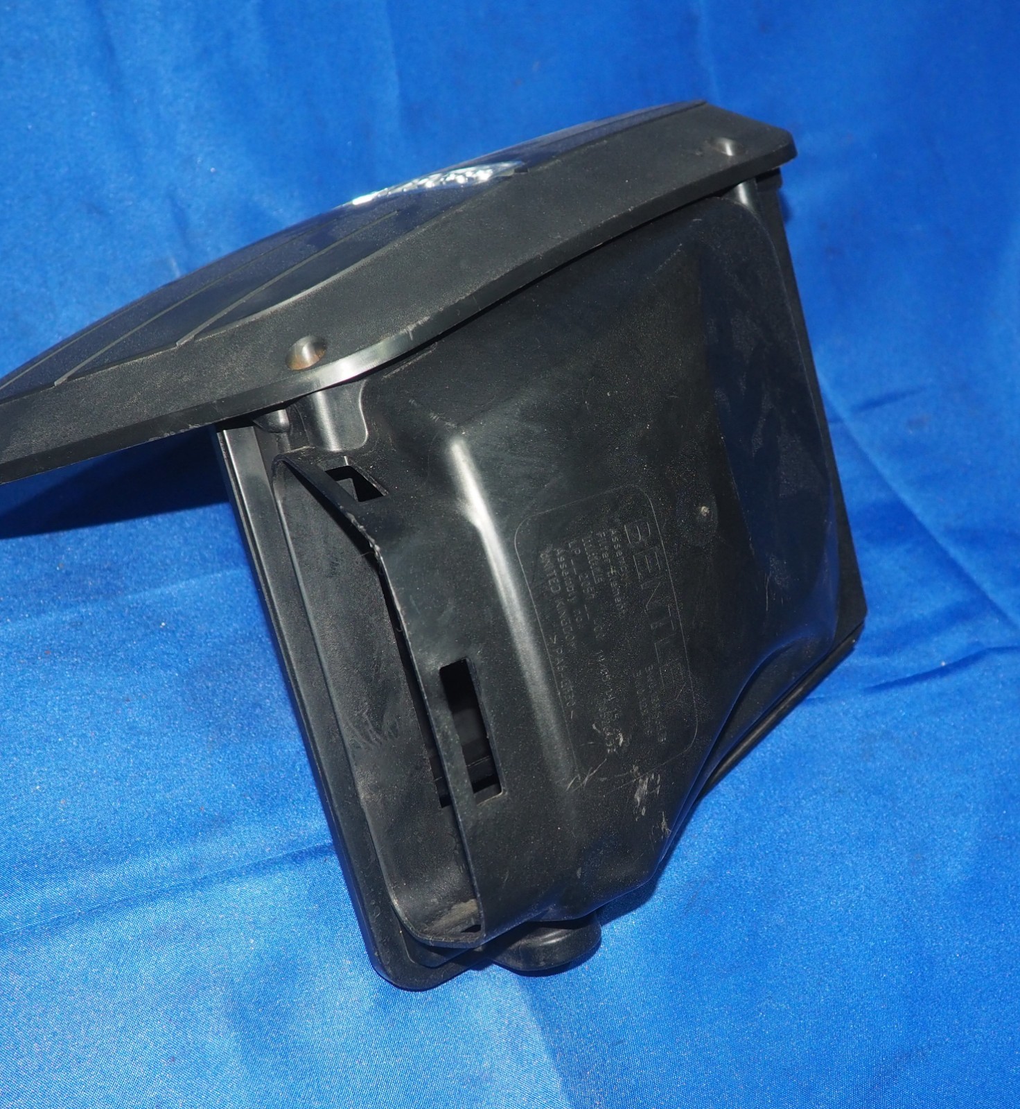 2013-2018 Bentley Continental GT GTC Flying Spur 4.0L Left Air Cleaner Filter