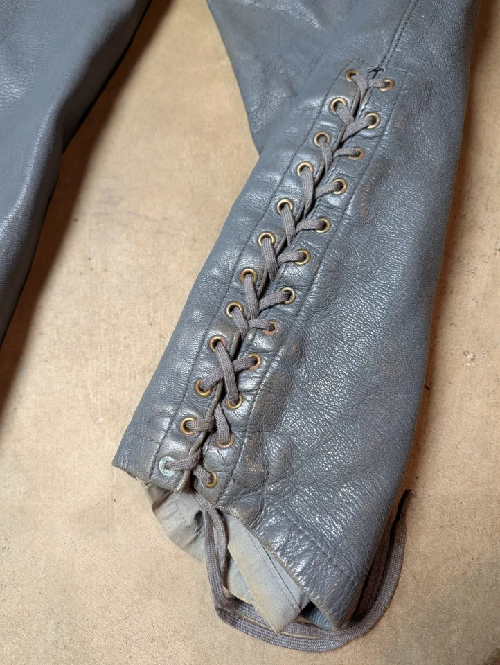 Pantalones de cuero vintage del ejército alemán mono hombre W38 pantalón motociclista Foto 4 de 4