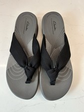 Clarks Arla Glison Cloudsteppers Black Sandals 9M NIB Cushion Soft Ortholite