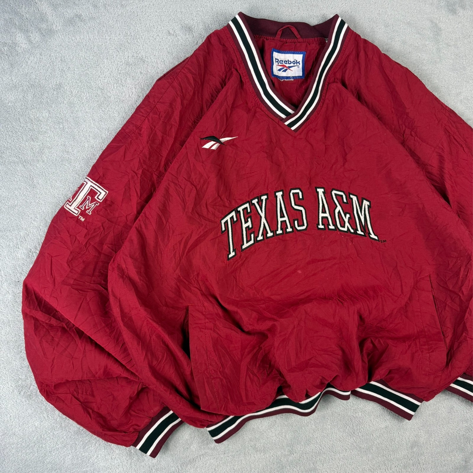 VTG Reebok 1990s Texas A&M Aggies Red V-Neck XL Shell Pullover Sweatshirt image 2