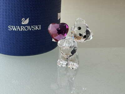 Swarovski Figurine 5427995 Kris Bear Heart 3.4cm. Original